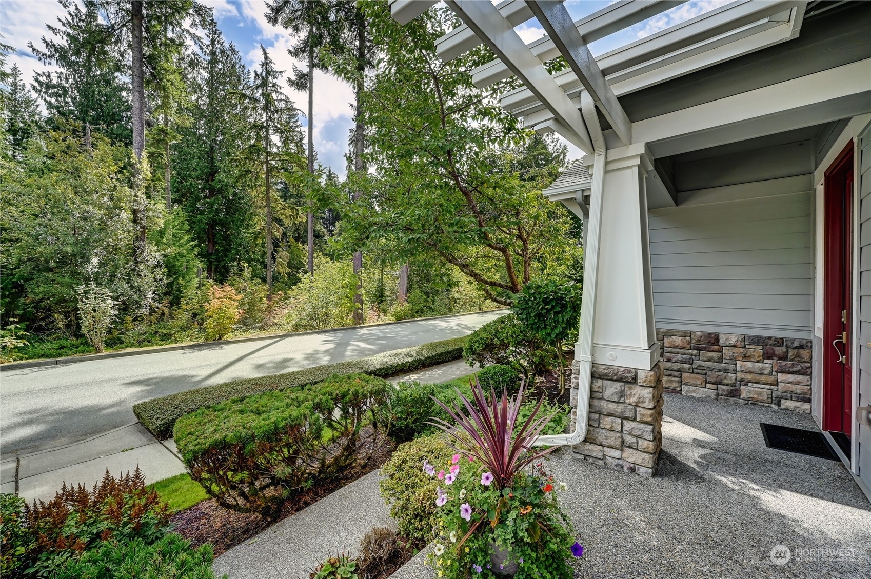 Property Photo:  12319 Adair Creek Way NE  WA 98053 