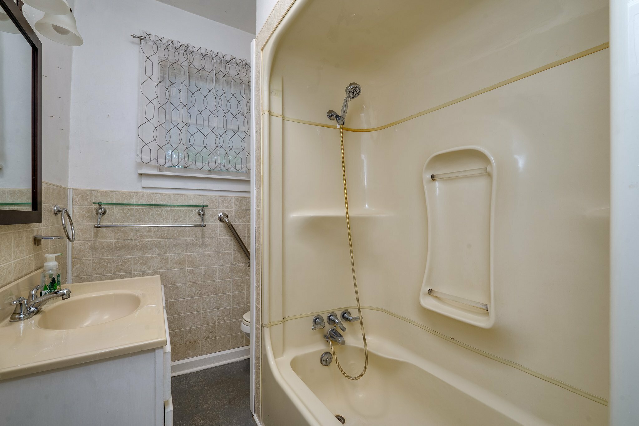 Property Photo:  425 E Silver Street  OH 45036 