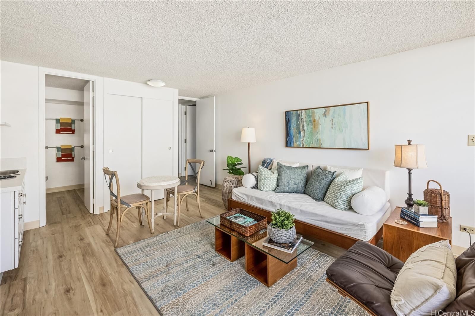 Property Photo:  440 Lewers Street 1202  HI 96815 