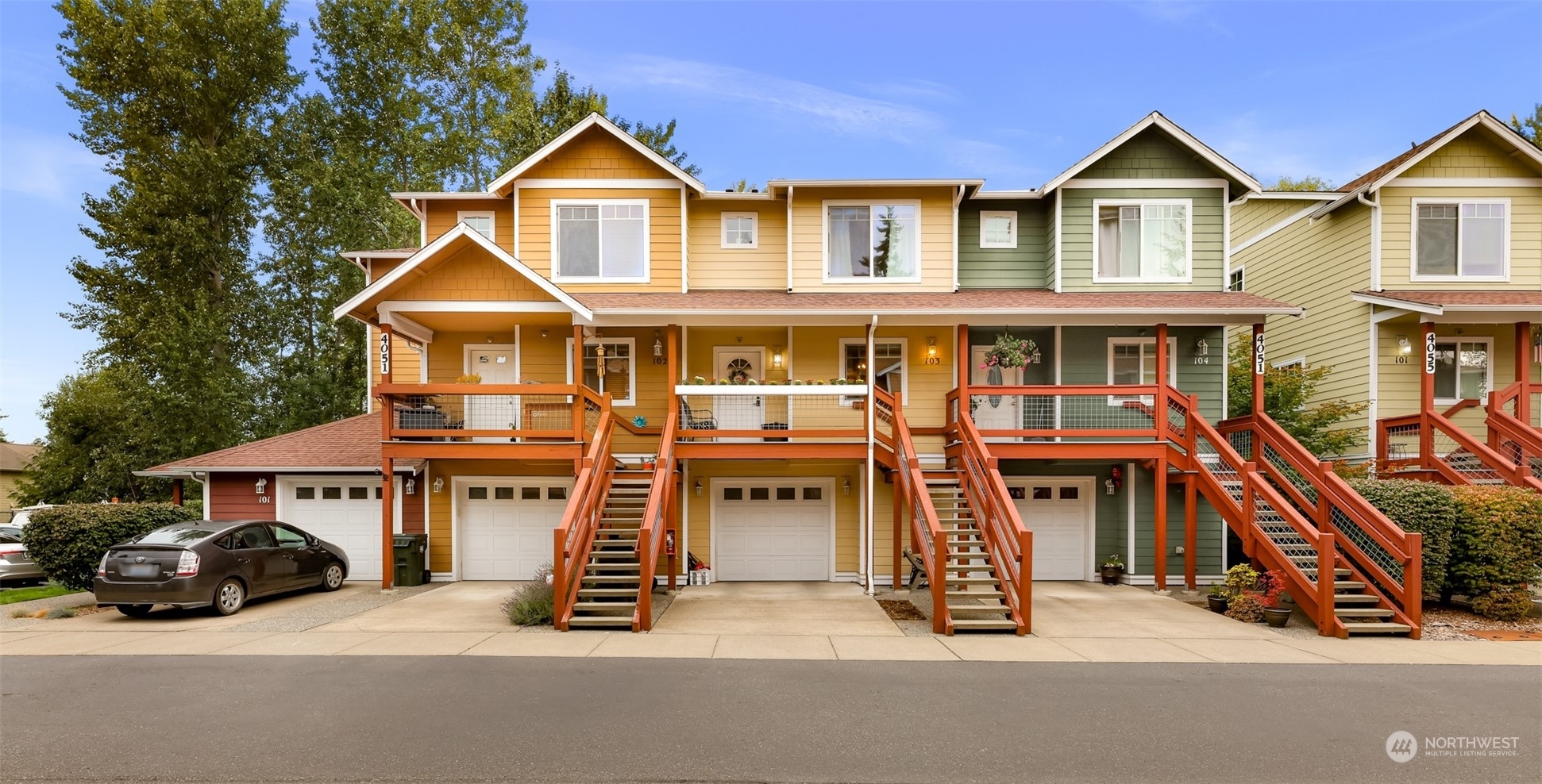 Property Photo: 4051 Eliza Avenue 103 WA 98226