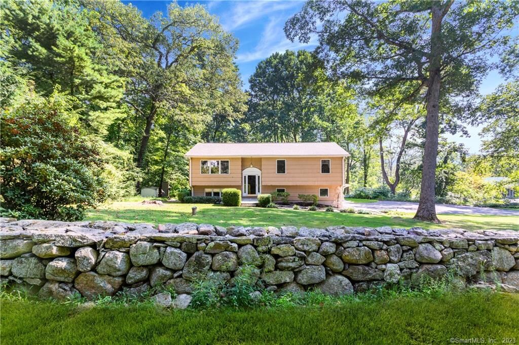 Property Photo:  164 Brushy Hill Road  CT 06810 
