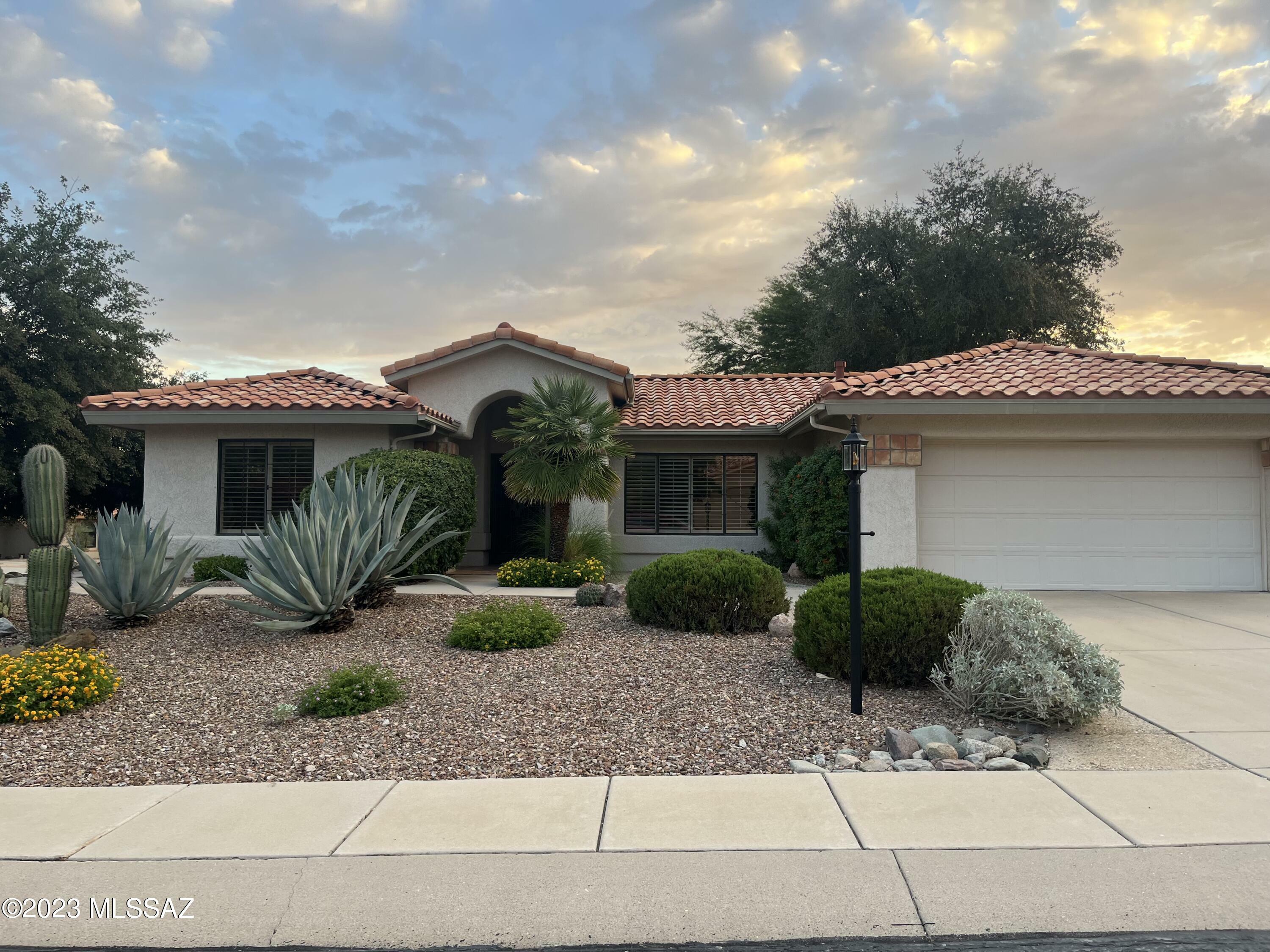 Property Photo:  14675 N Palm Ridge Drive  AZ 85755 