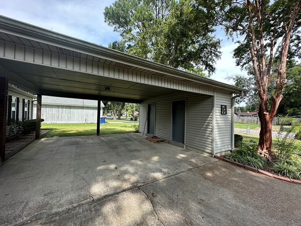 Property Photo:  1102 Roselawn Drive  AR 72301 