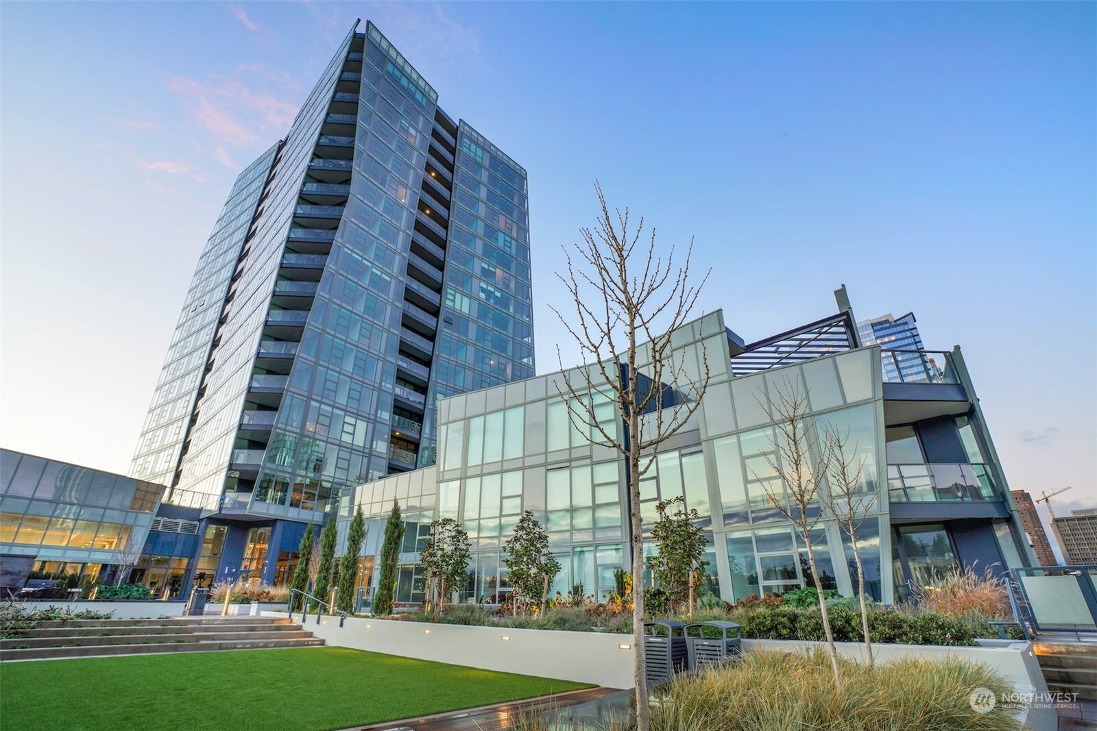 Property Photo: 188 Bellevue Way NE 1201 WA 98004