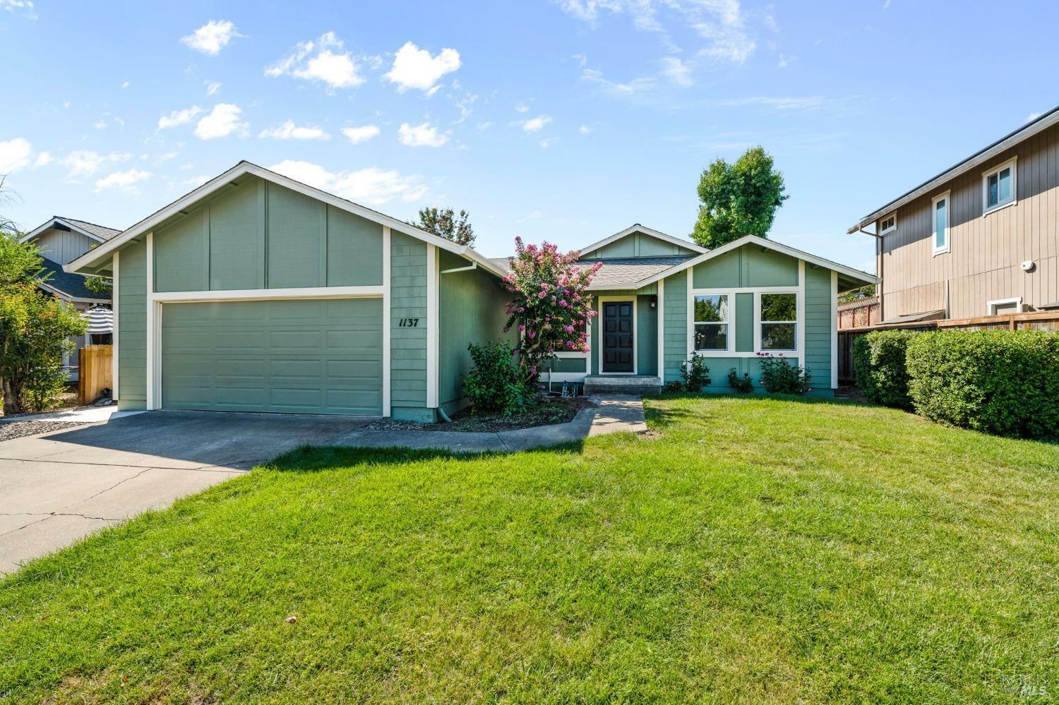 Property Photo:  1137 Levine Drive  CA 95401 