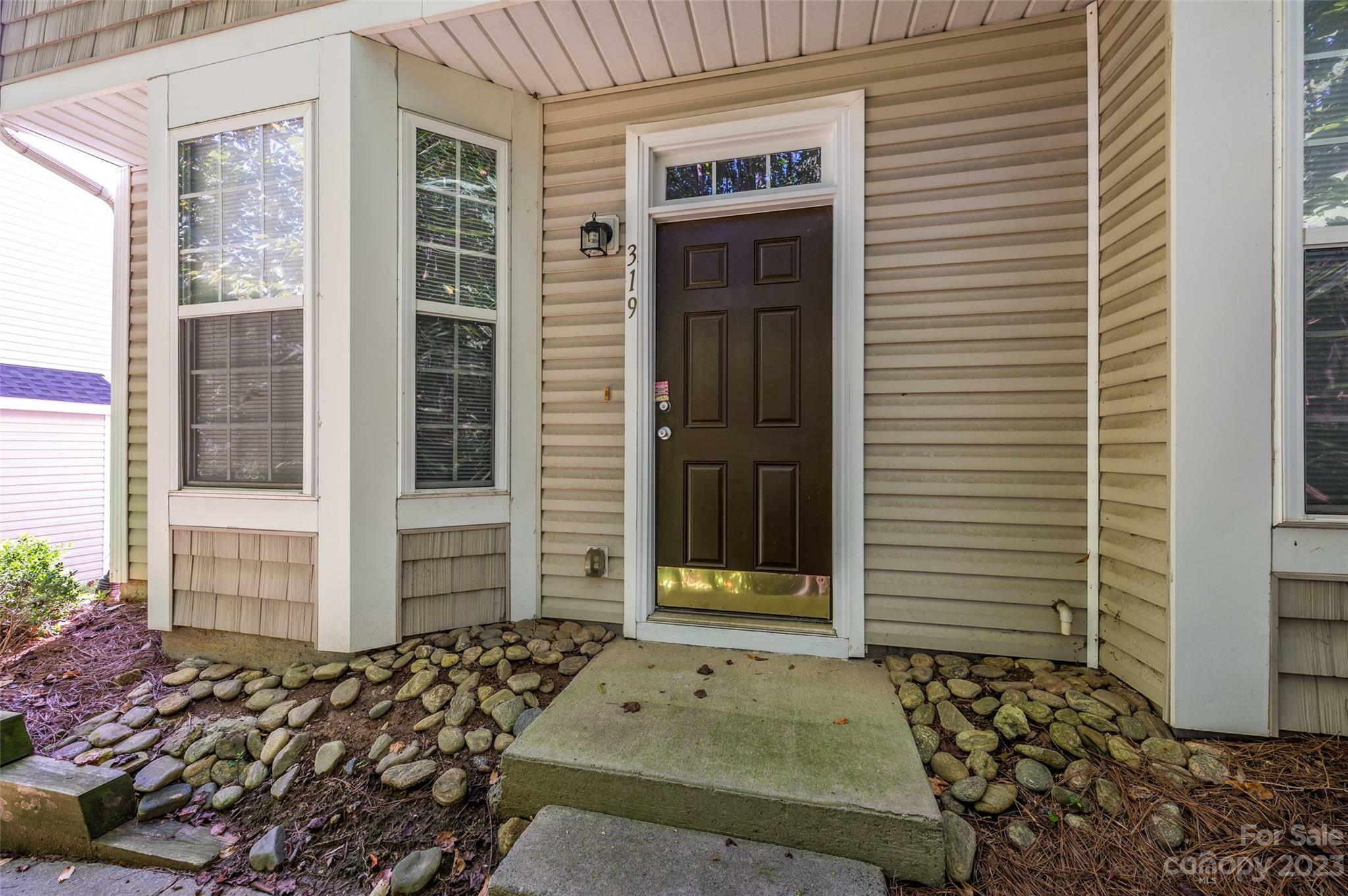 Property Photo:  319 Alabarda Lane  NC 28273 