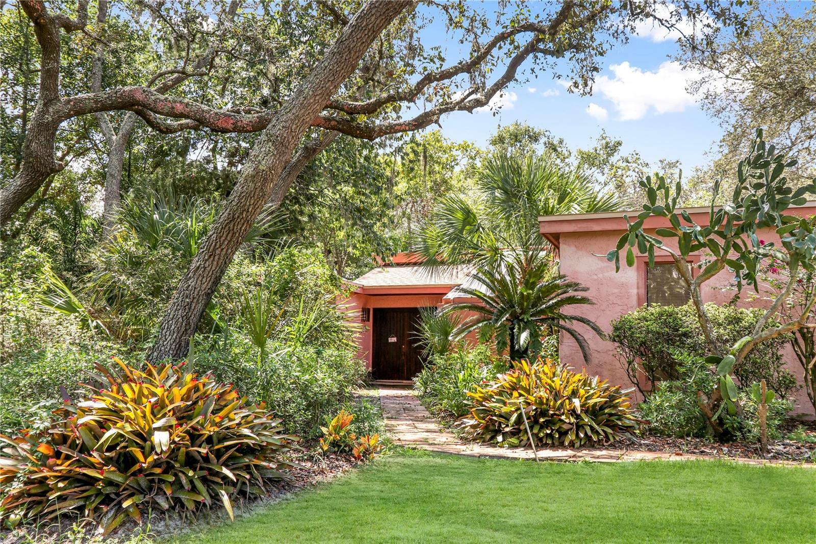 Property Photo: 1115 Duncan Drive FL 32708