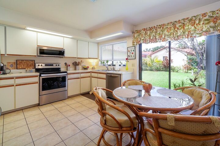 Property Photo: 8210 Borgia Court FL 32836