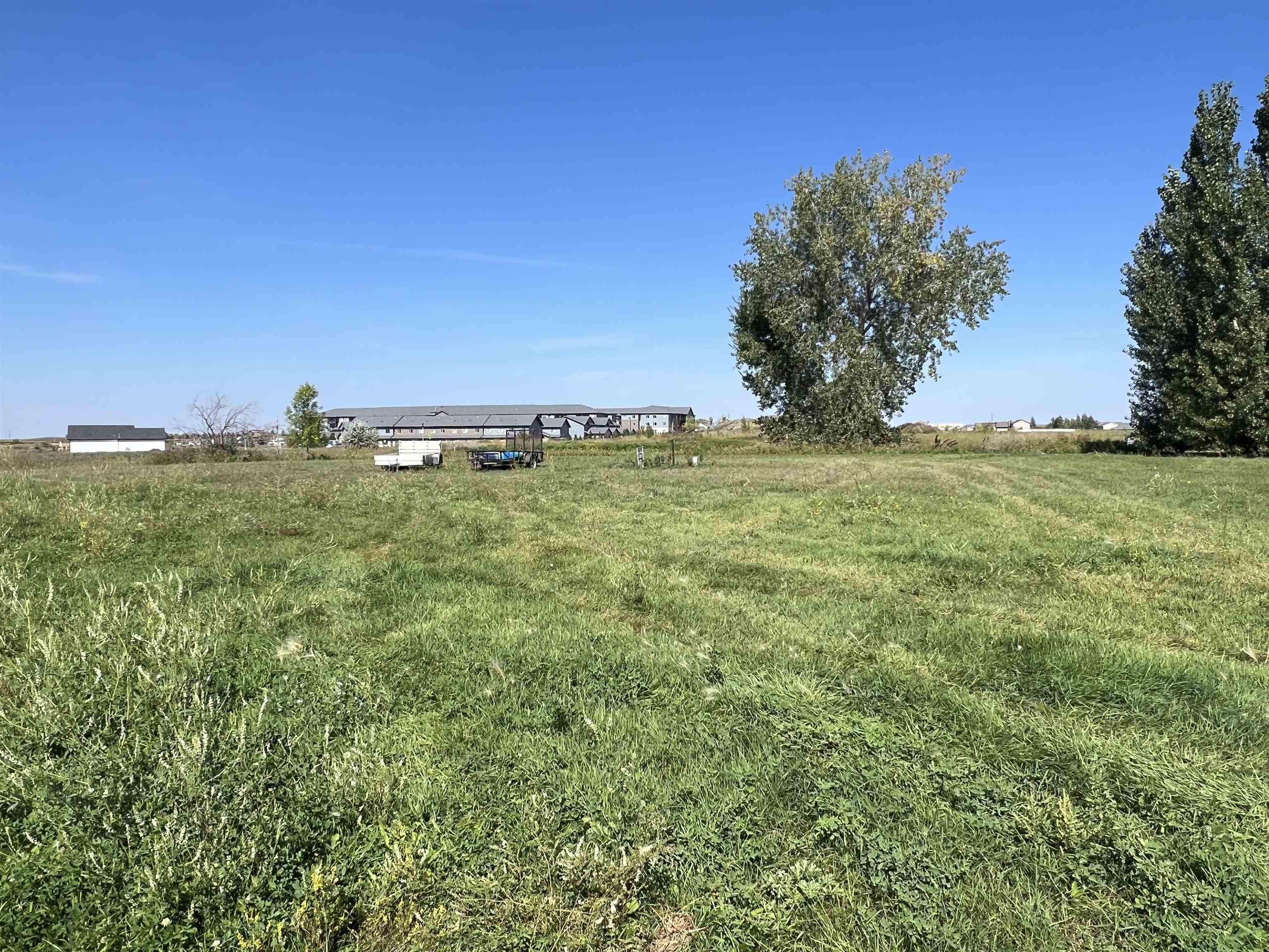 Property Photo:  920 26 1/2 Ave NW  ND 58703 