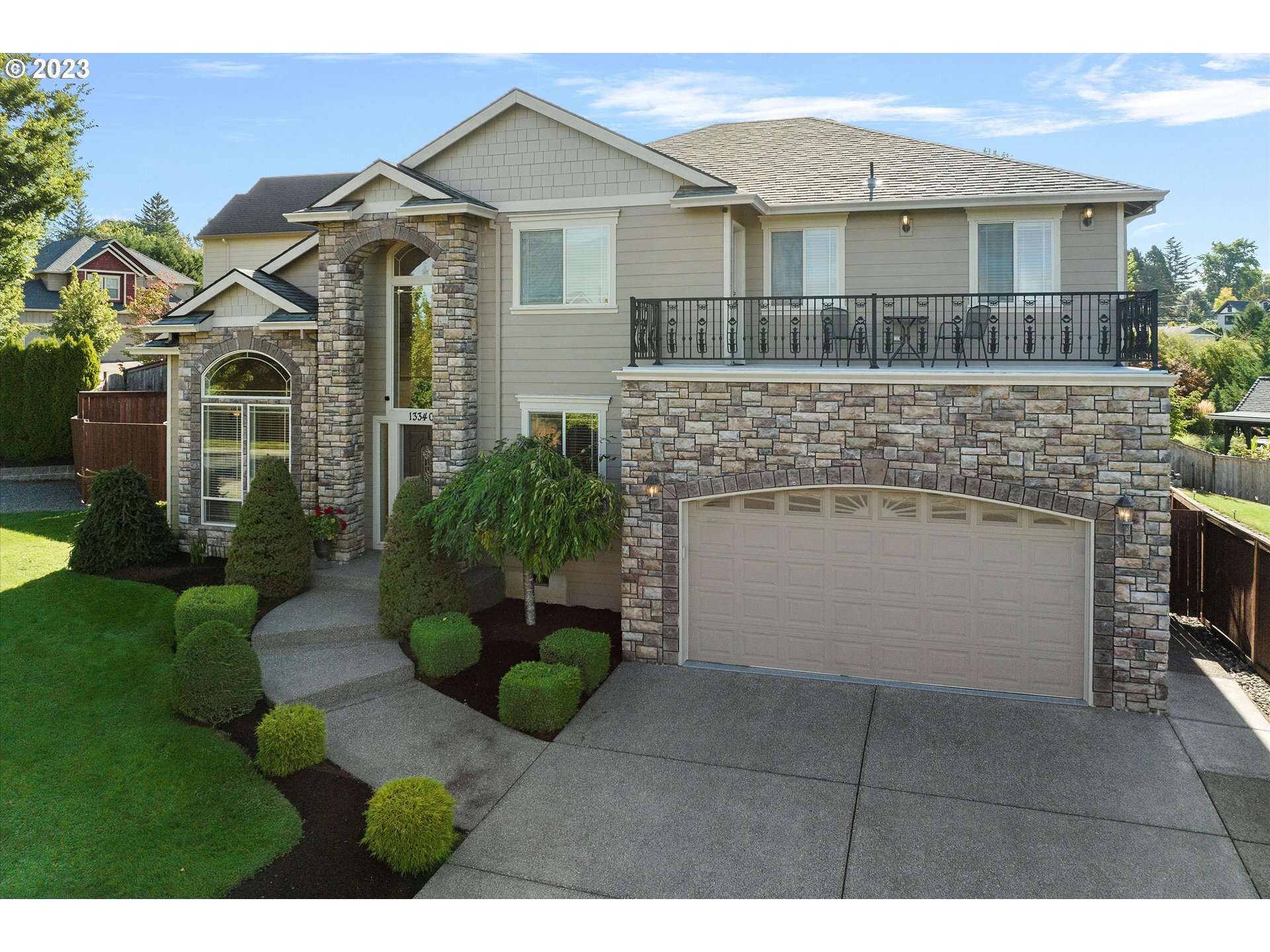 Property Photo: 13340 SE Portland View Pl OR 97086