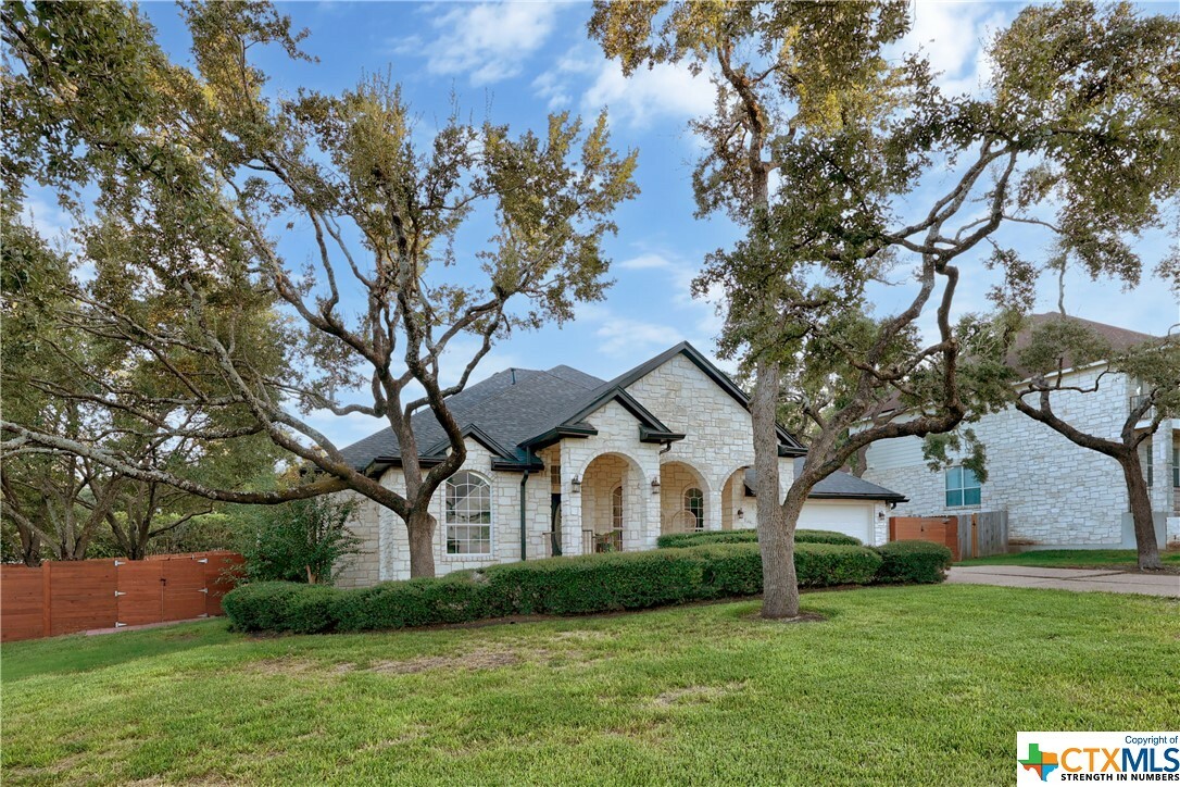 Property Photo:  11209 Limoncillo Court  TX 78750 