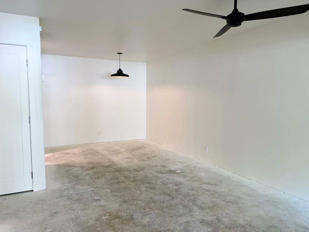 Property Photo:  2857 N Los Felices Road 101  CA 92262 