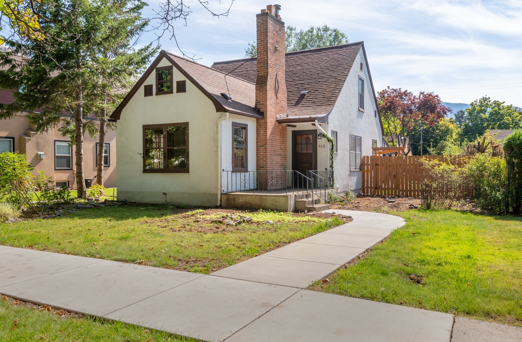Property Photo: 409 Evans Avenue MT 59801