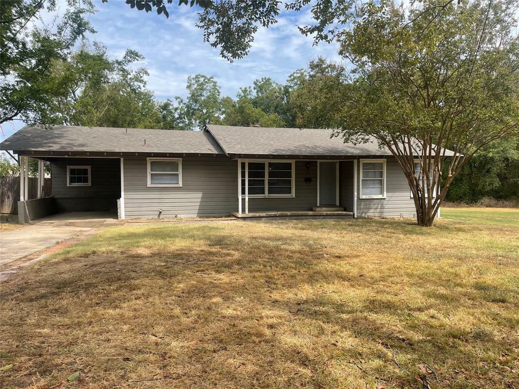 Property Photo:  432 Woodlawn Street  TX 75482 