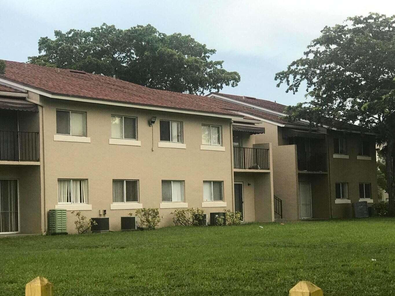 Property Photo: 1139 Lake Terry Drive G FL 33411