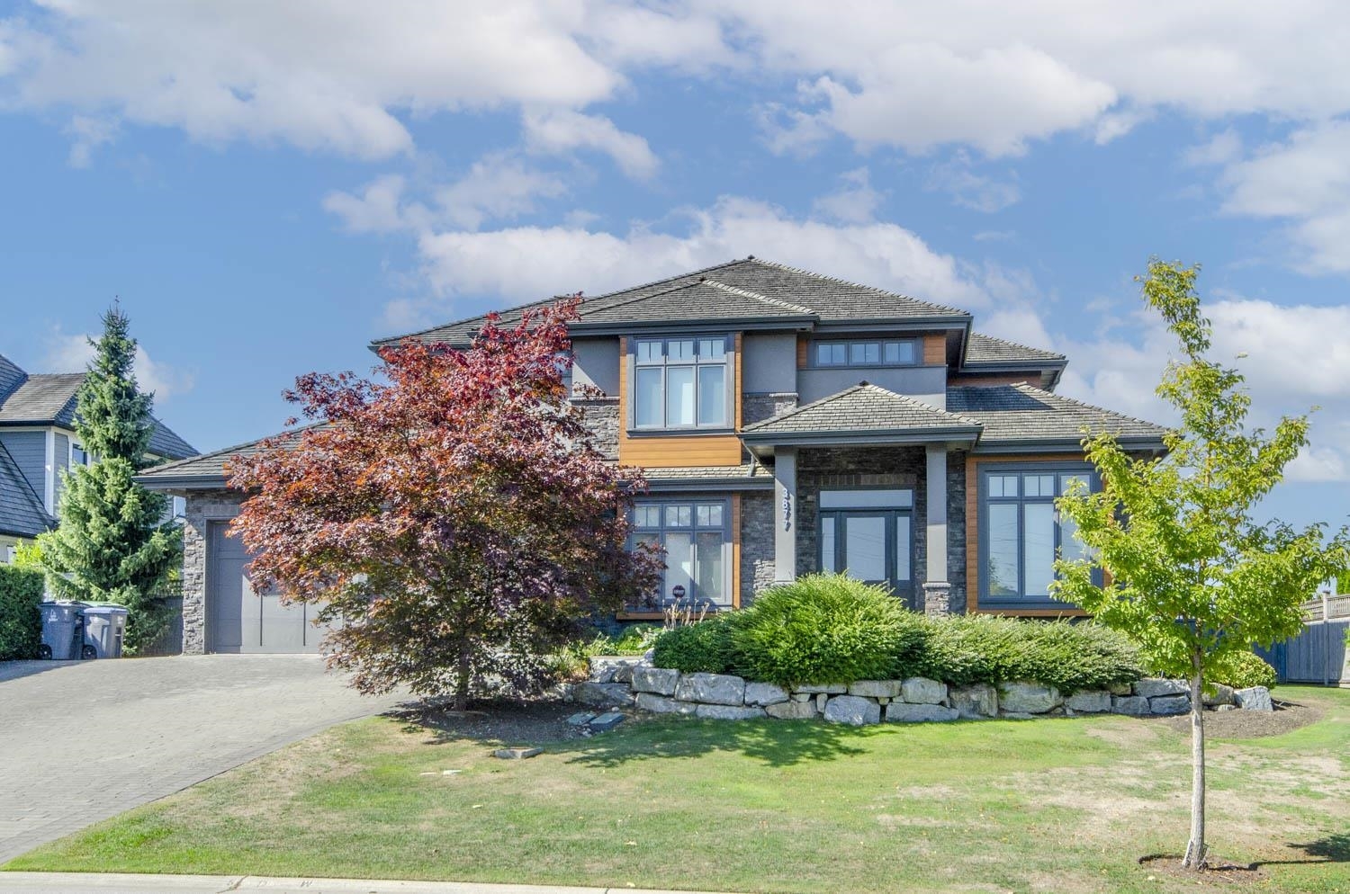 Property Photo: 3877 159A Street BC V3Z0Y3
