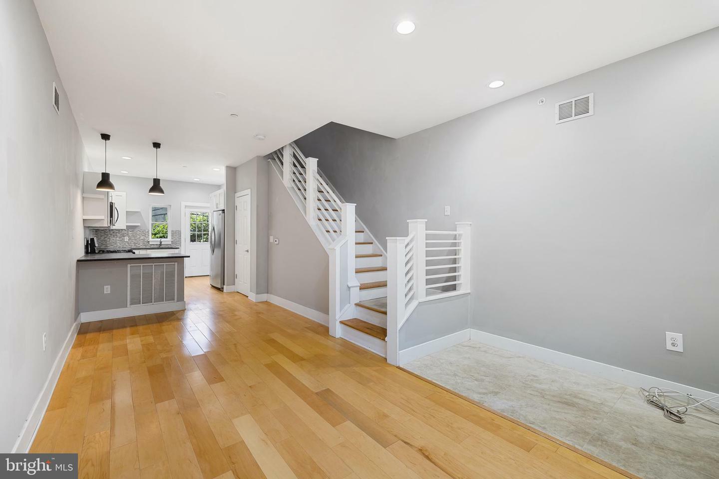 Property Photo: 1446 S Mole Street PA 19146
