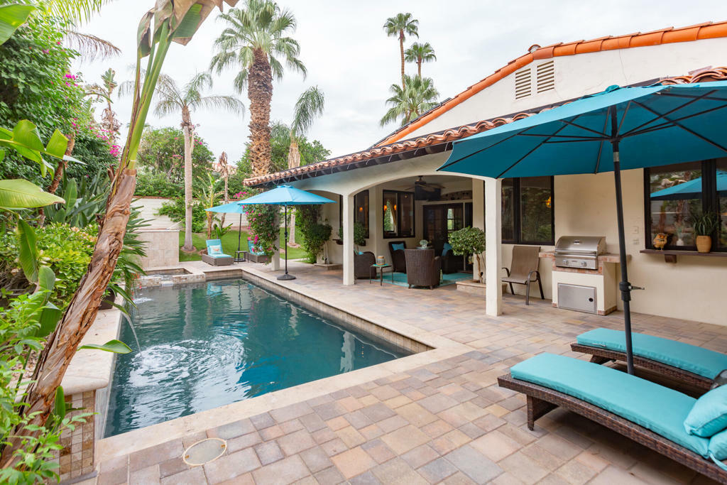 Property Photo: 73758 Agave Lane CA 92260