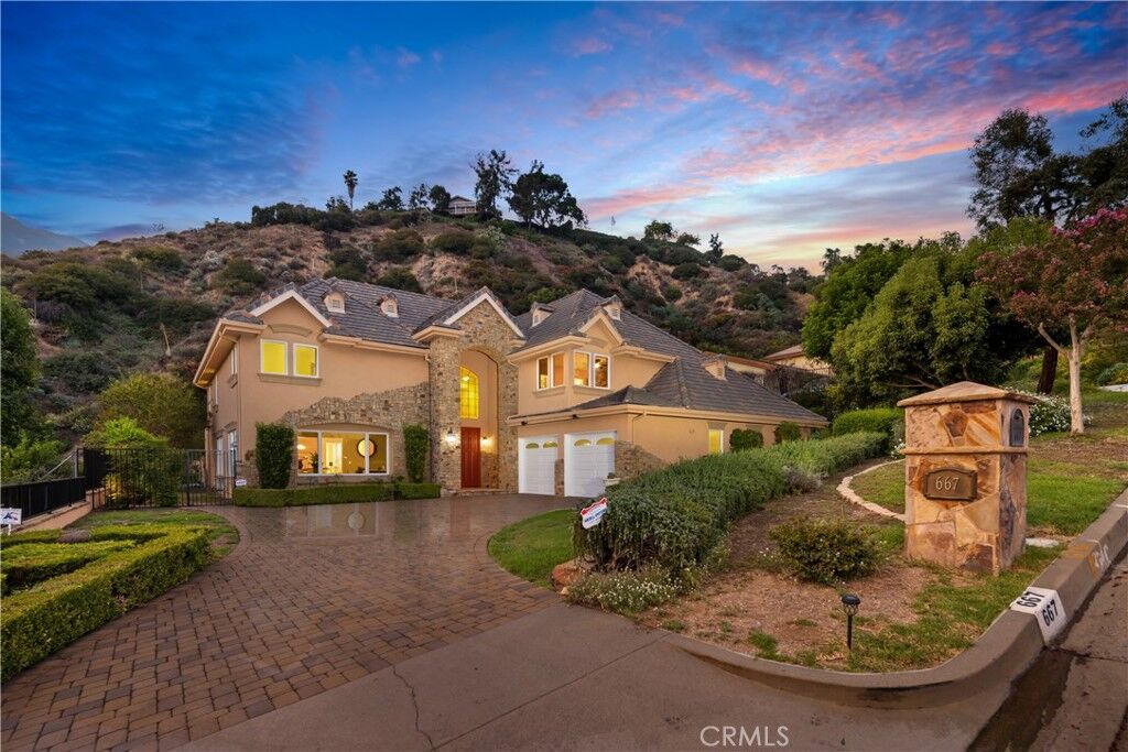 Property Photo:  667 Camillo Road  CA 91024 