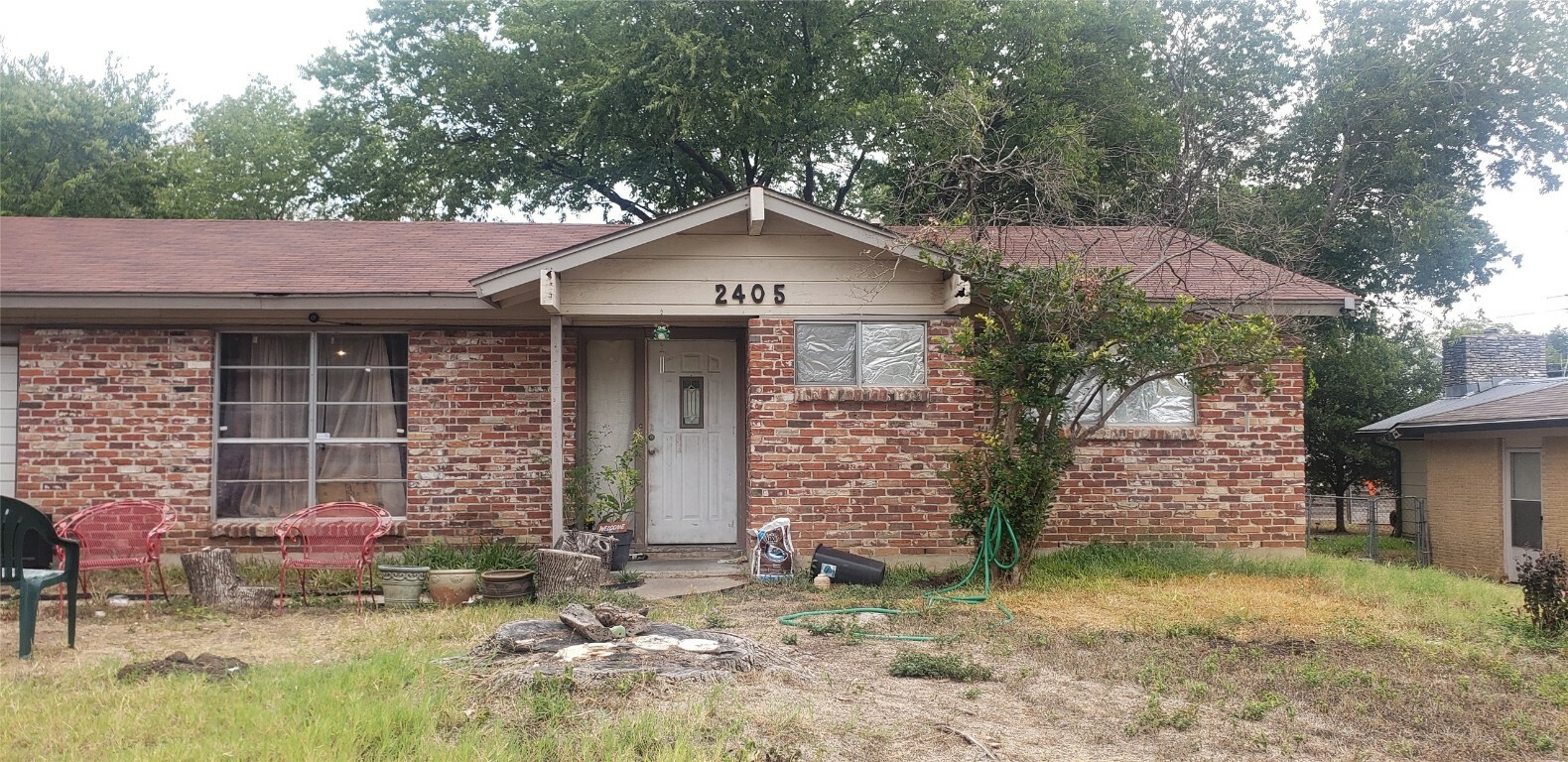 Property Photo: 2405 Glen Springs Way TX 78741