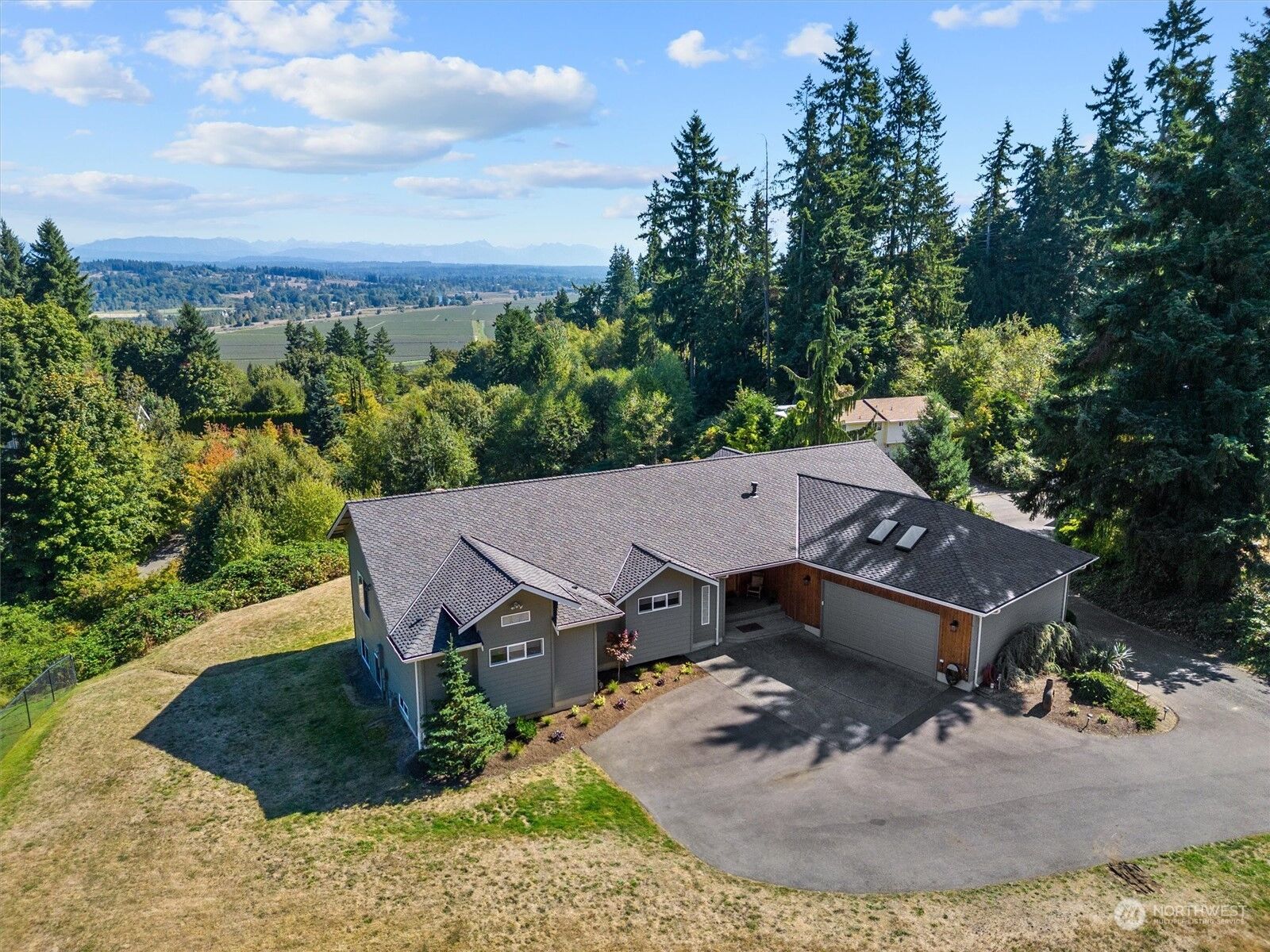 Property Photo: 8320 Rim Drive WA 98208
