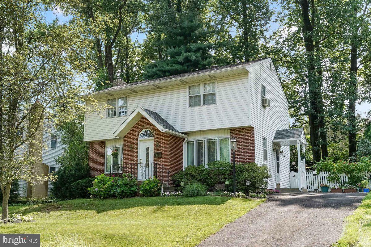 Property Photo:  207 Cowbell Road  PA 19090 