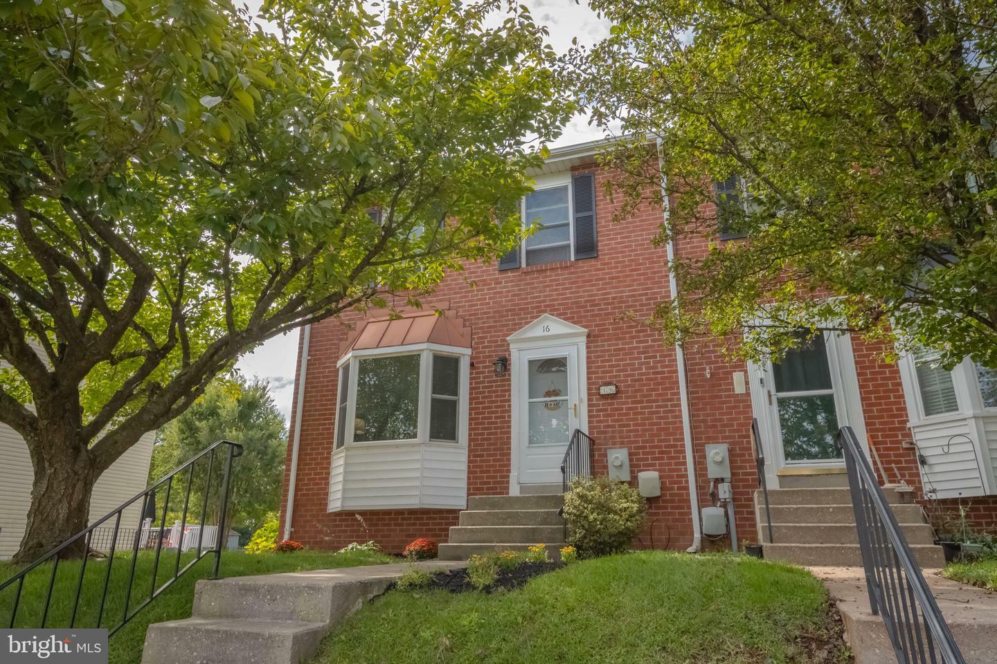 Property Photo:  16 Bellfalls Way  MD 21236 