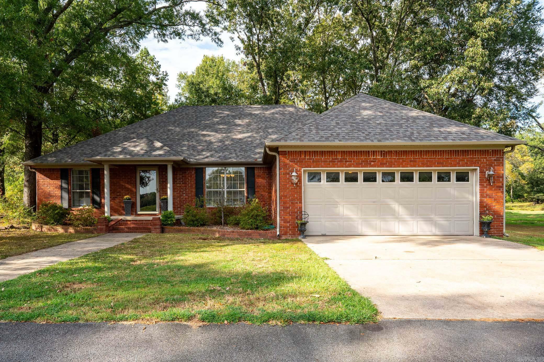 Property Photo:  17 Ellzey Lane  AR 72058 