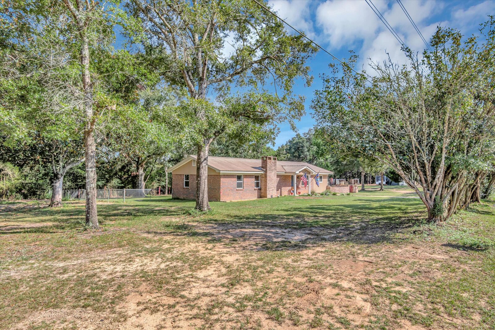 Property Photo:  5215 Galliver Cut Off  FL 32531 