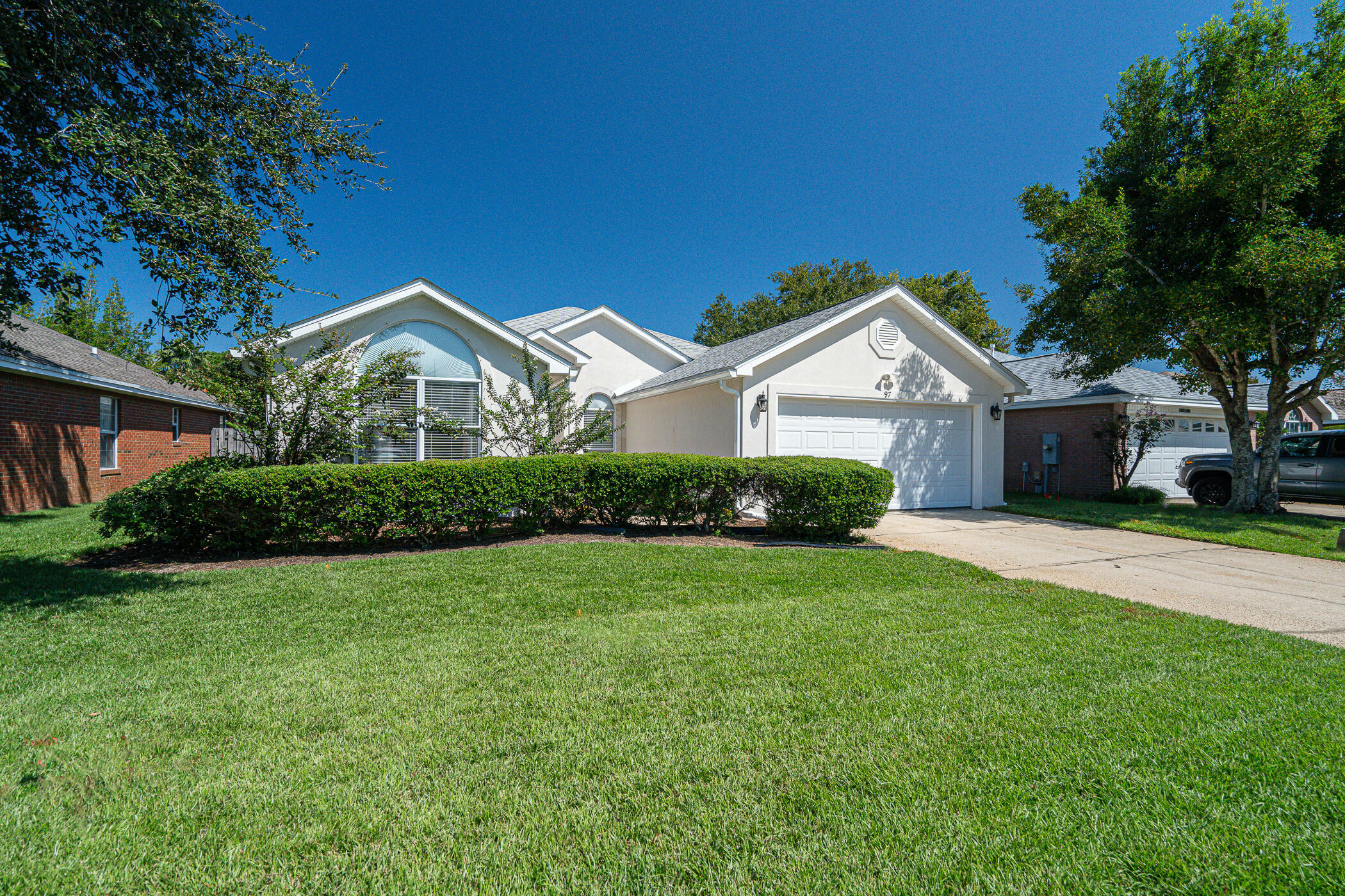 Property Photo:  97 Bay Tree Drive  FL 32550 