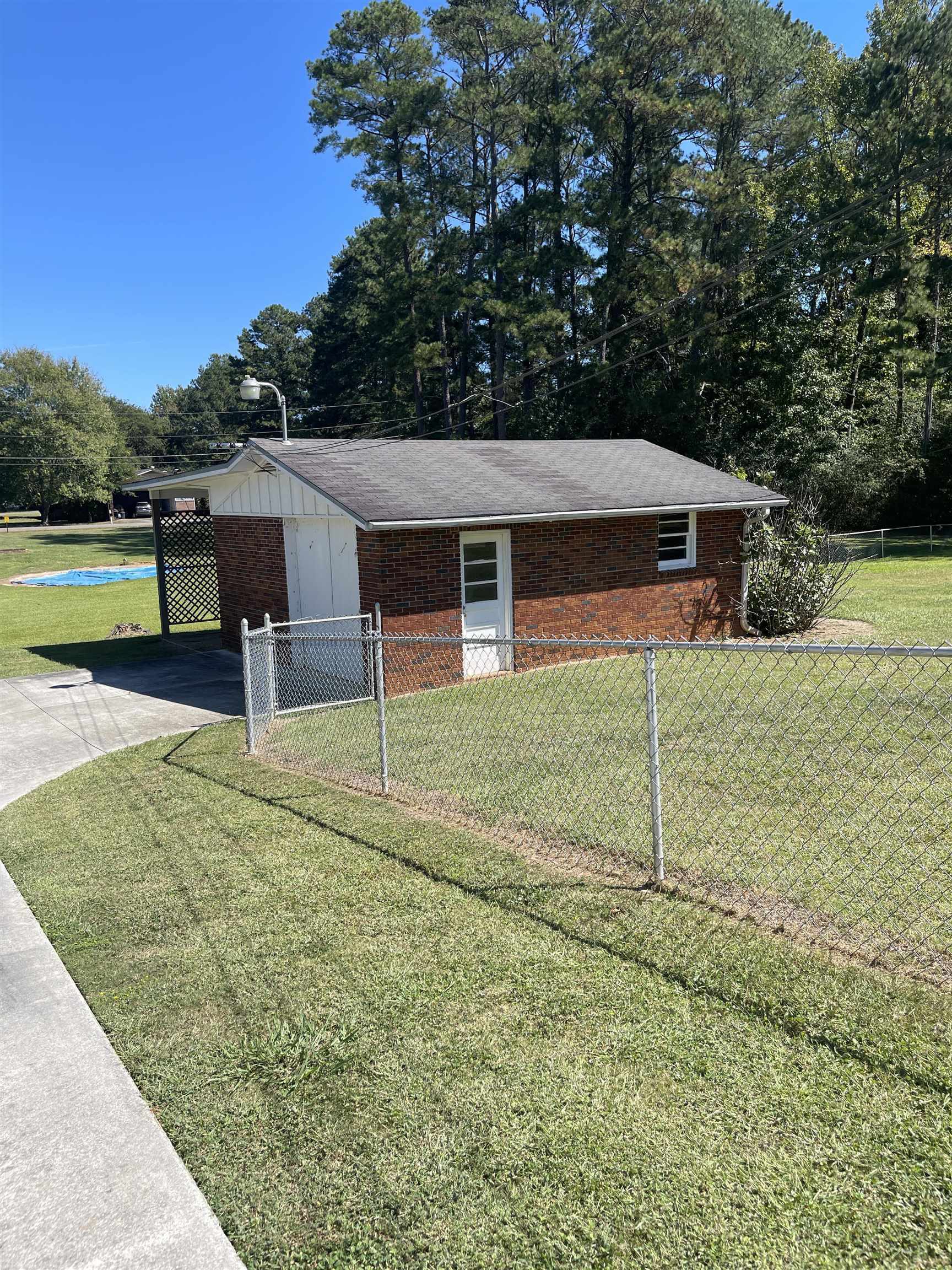 Property Photo: 26 Woodcliffe Drive NE GA 30161