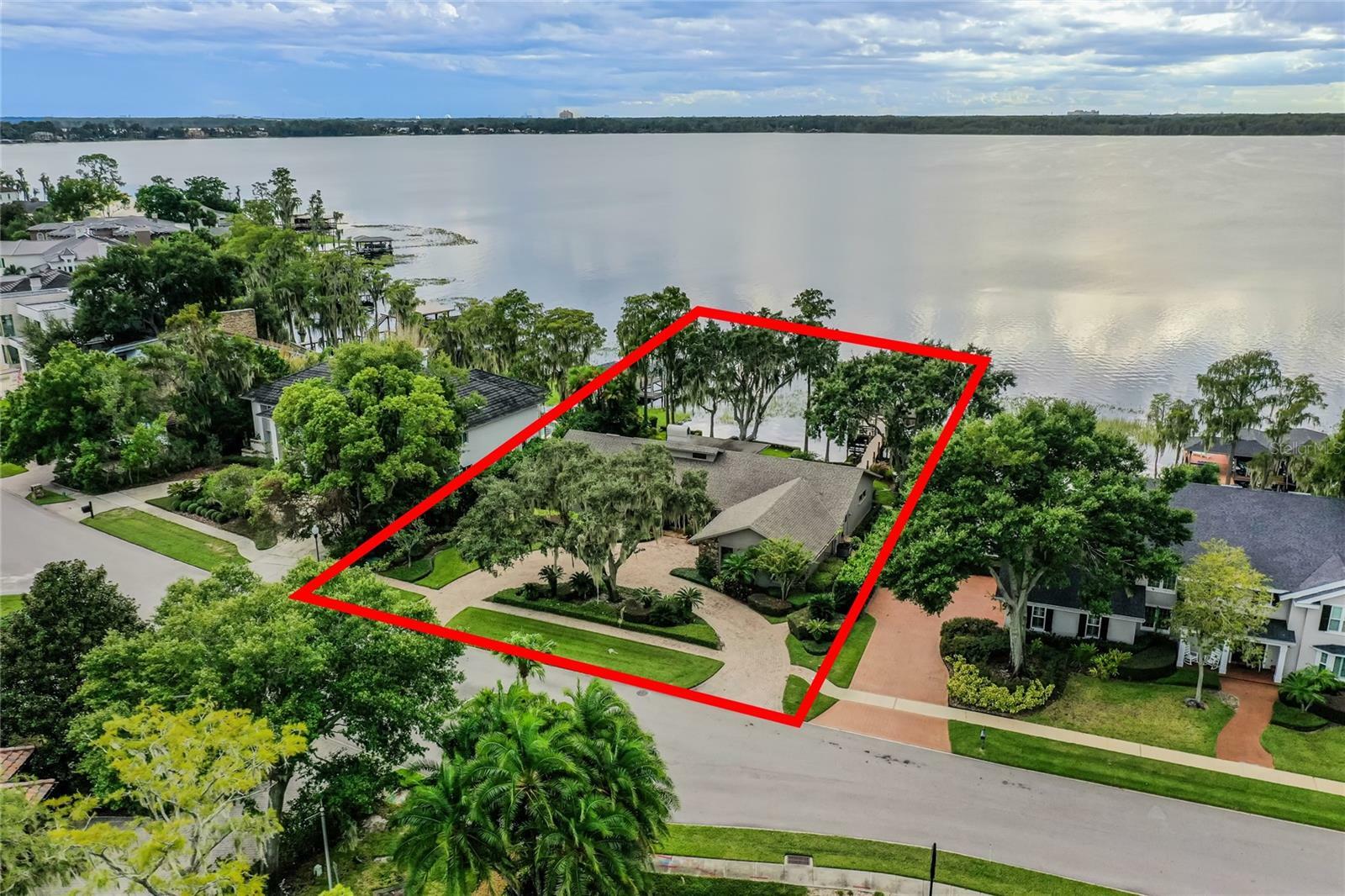 Property Photo:  9154 Bay Point Drive  FL 32819 