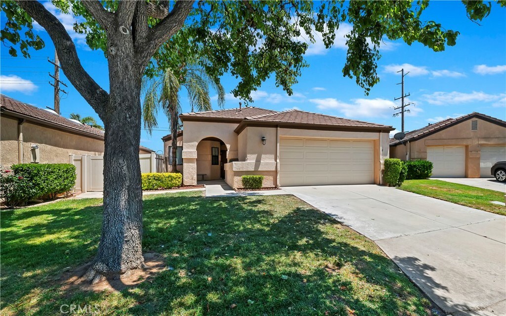 Property Photo:  26772 Calle Gregorio  CA 92585 