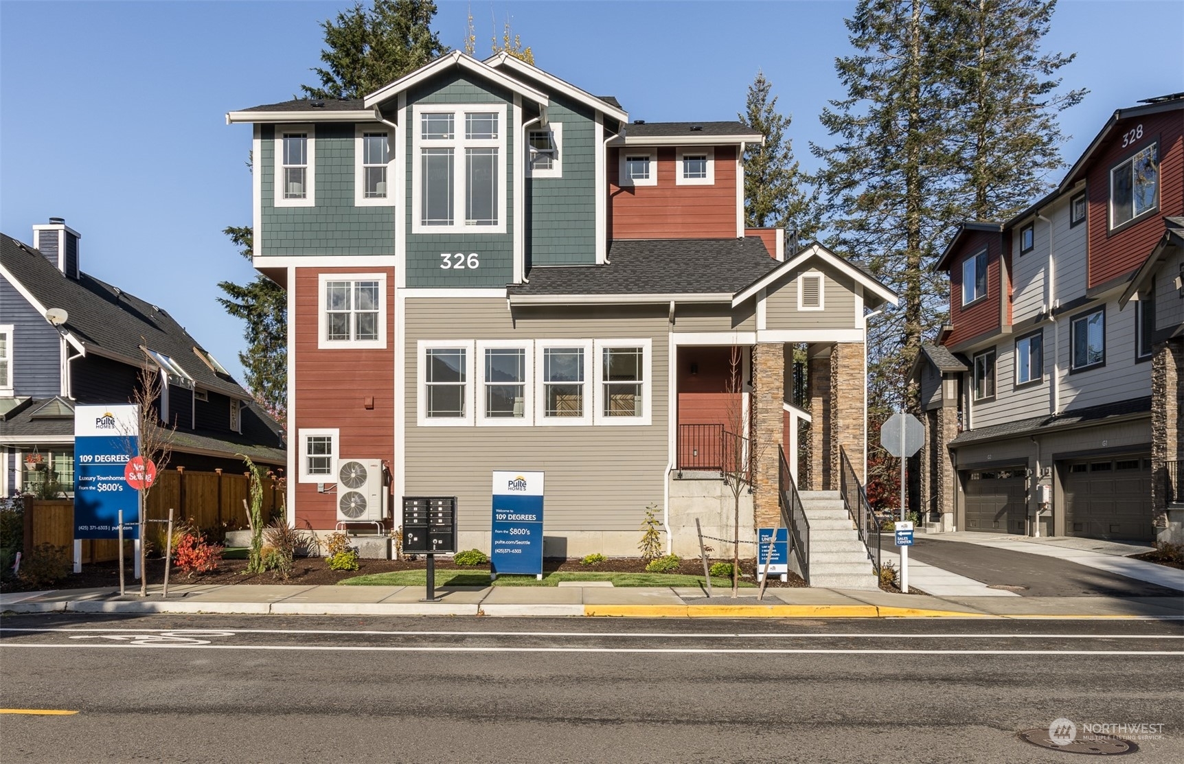 Property Photo: 326 E Park Street F1 WA 98045