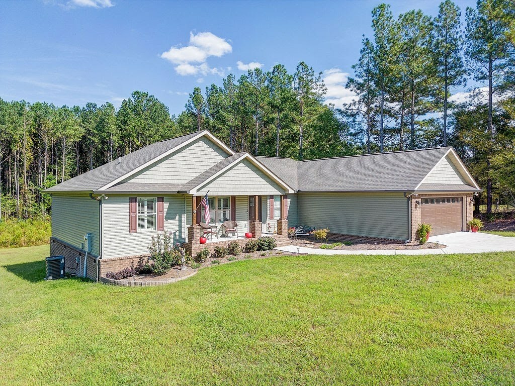 Property Photo:  1163 Bell Loop  GA 30705 