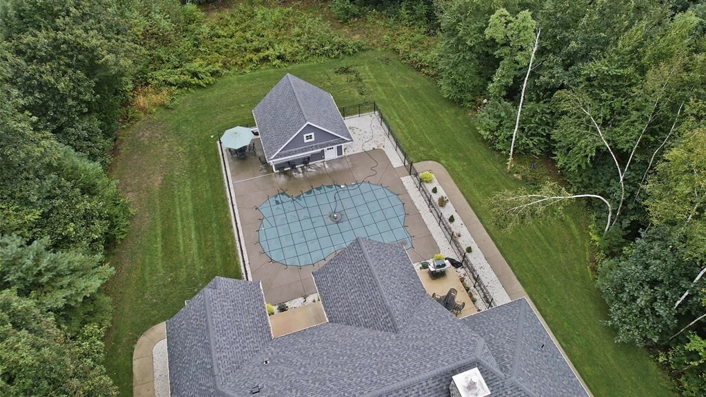 Property Photo: 18 Meadow Ln MA 01077
