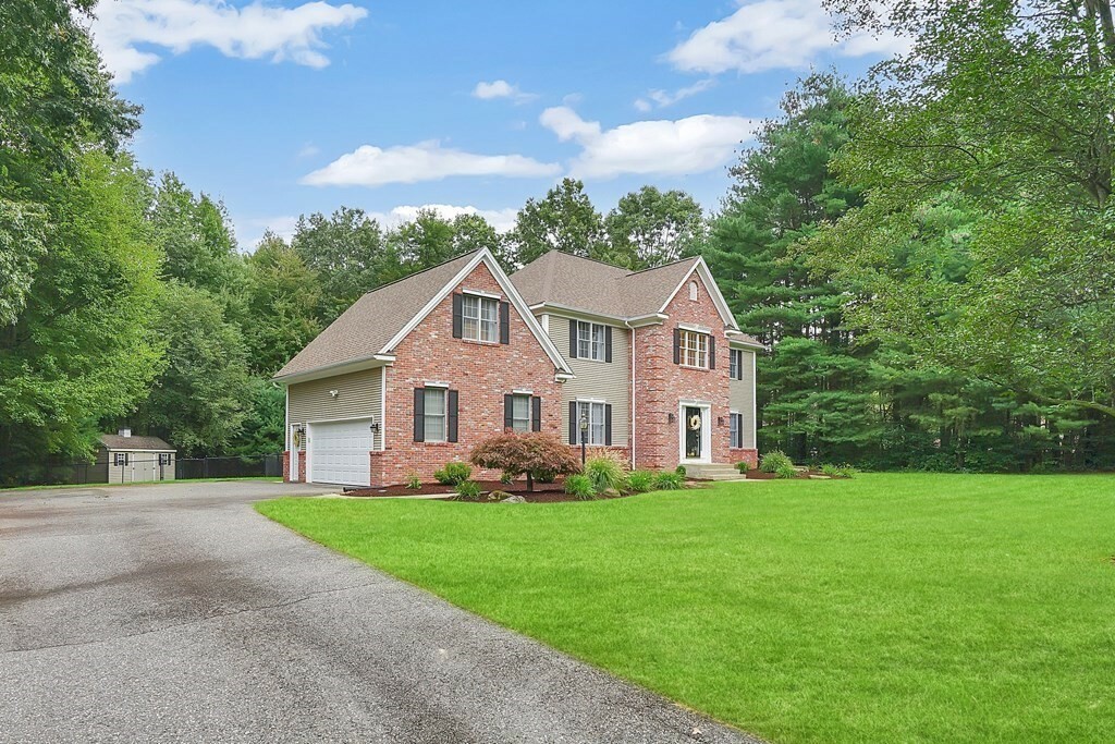 Property Photo:  17 Ericka Cir  MA 01028 