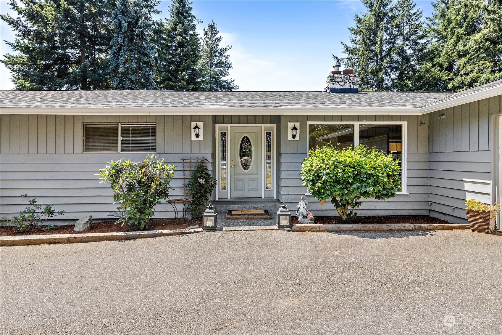 Property Photo:  12369 NW Silverdale Way  WA 98383 