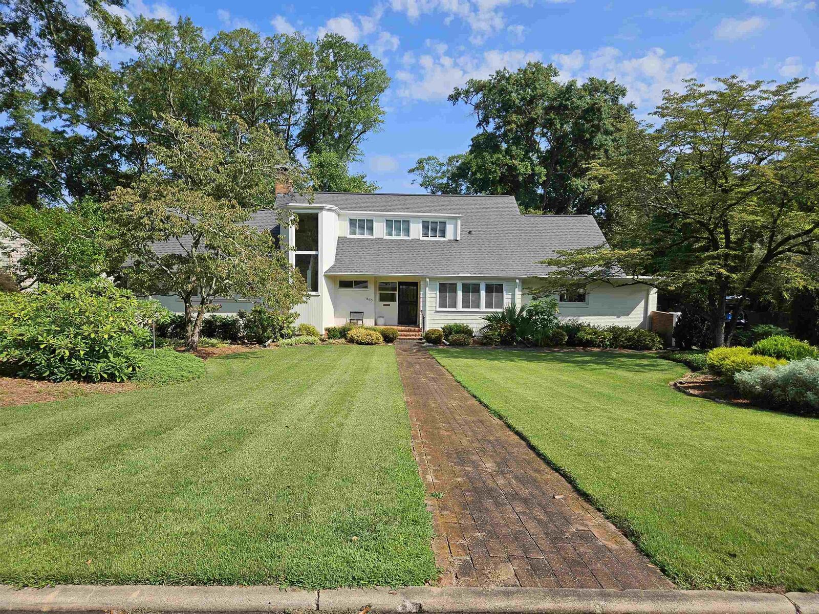 Property Photo: 860 Glendalyn Avenue SC 29302