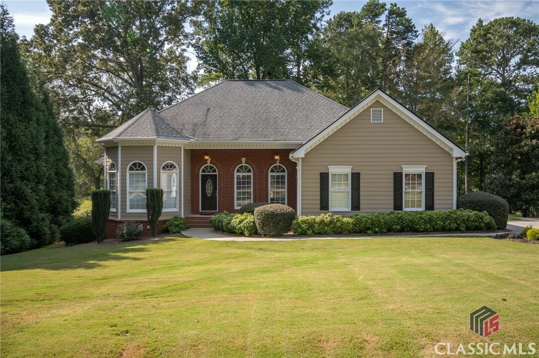 Property Photo:  1321 Dove Creek Circle  GA 30680 