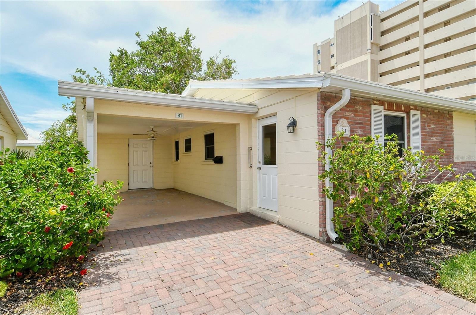 Property Photo:  6140 Midnight Pass Road B 1  FL 34242 