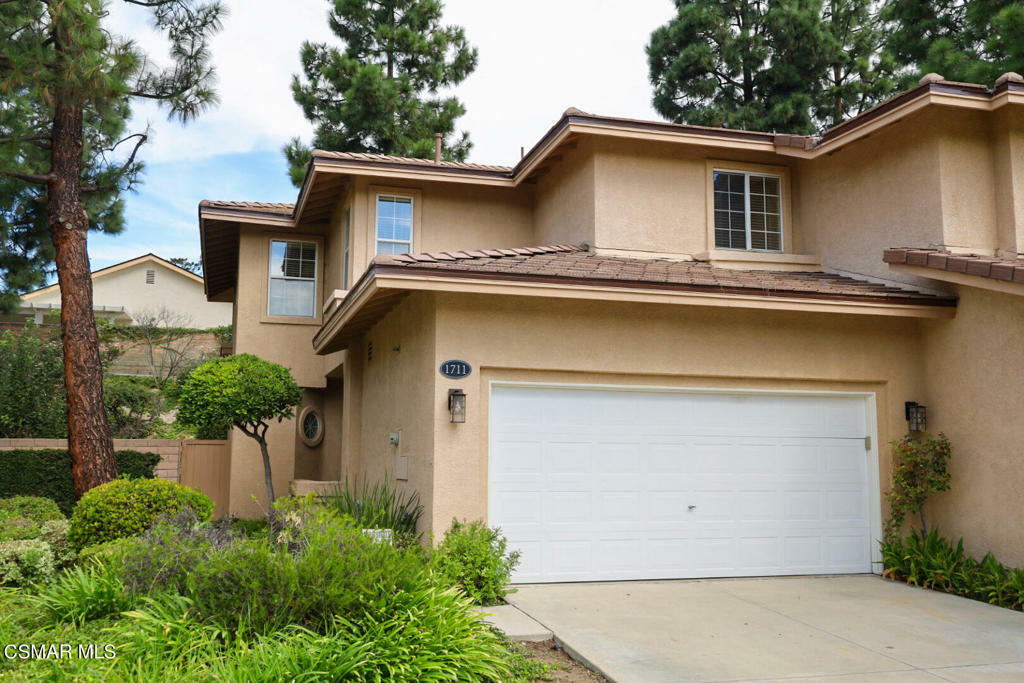 Property Photo: 1711 Shady Brook Drive CA 91362