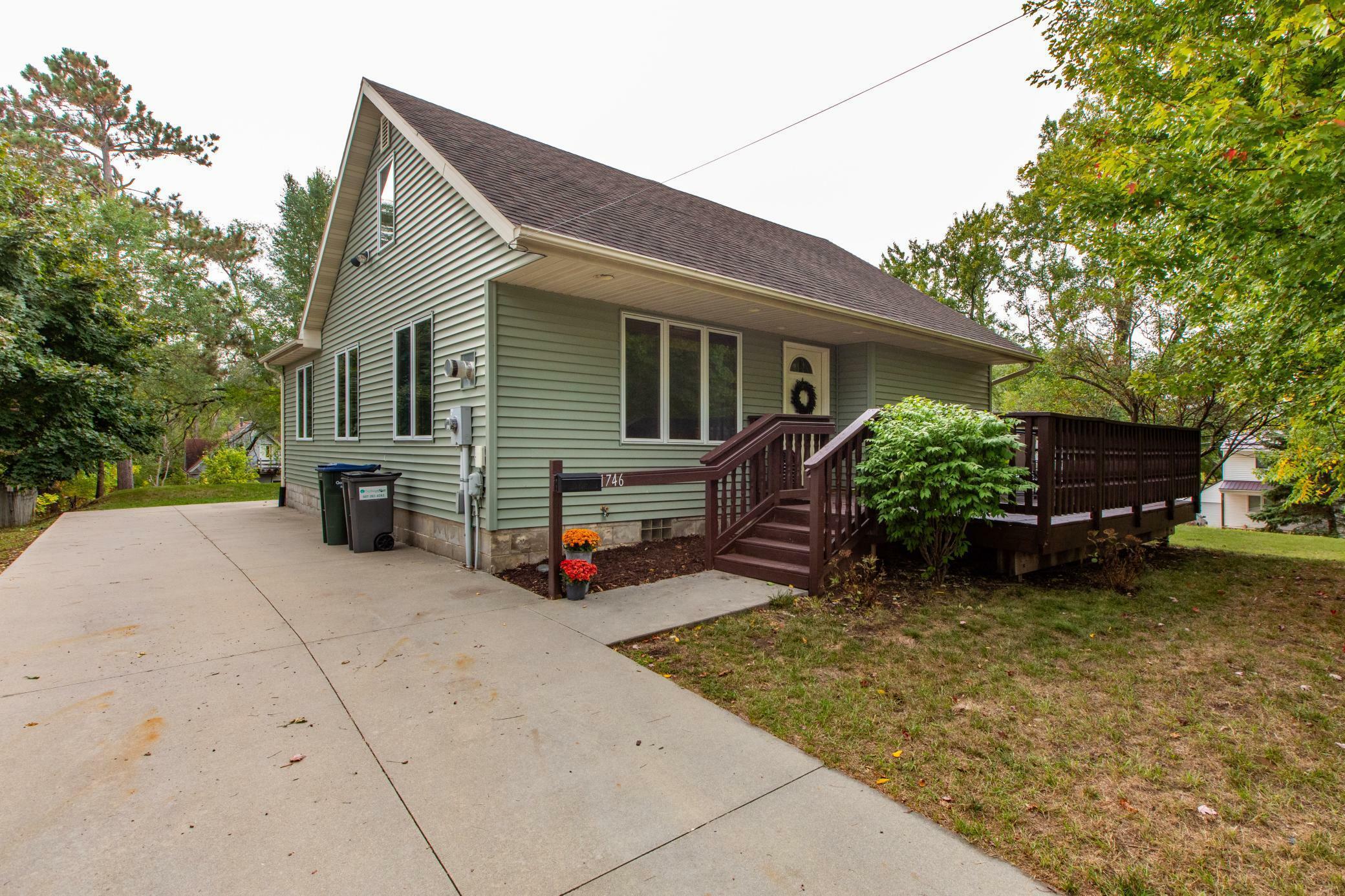 Property Photo: 1746 1st Street NW MN 55901