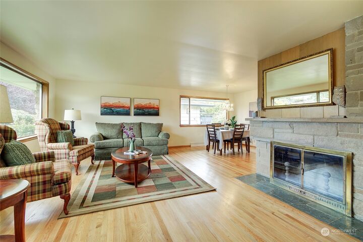 Property Photo: 8709 23rd Avenue NW WA 98117