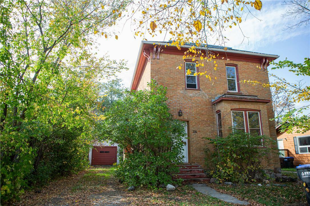Property Photo:  114 Sowden Street South  MB R0K 2C0 