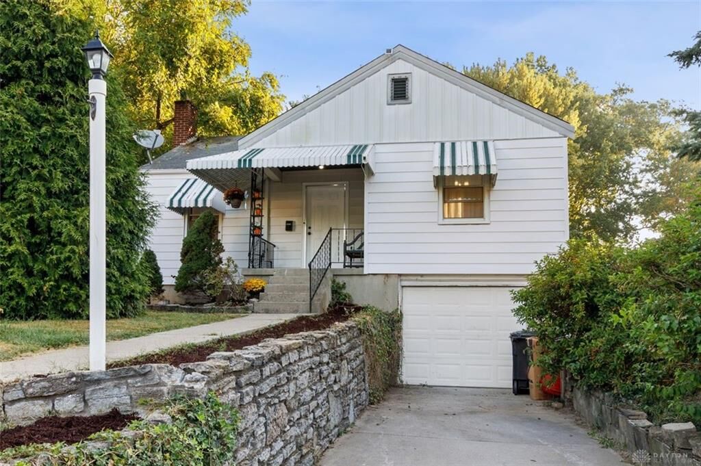 Property Photo:  5512 Eula Avenue  OH 45248 