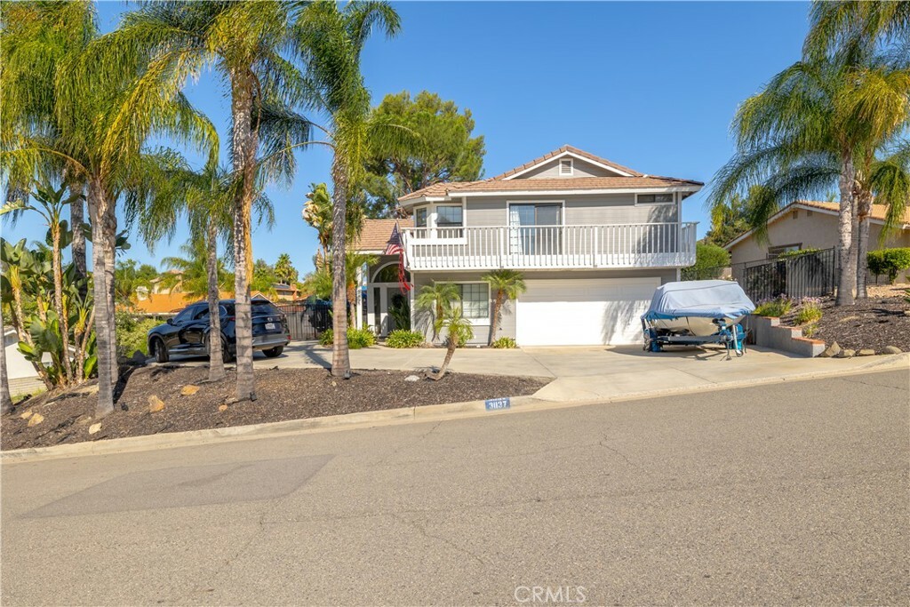 Property Photo:  31137 Emperor Drive  CA 92587 