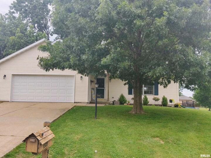 9509 W Lake Camelot Drive  Mapleton IL 61547 photo