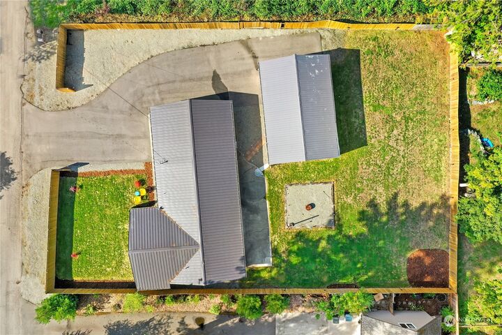 Property Photo:  21024 SE 269th Street  WA 98042 