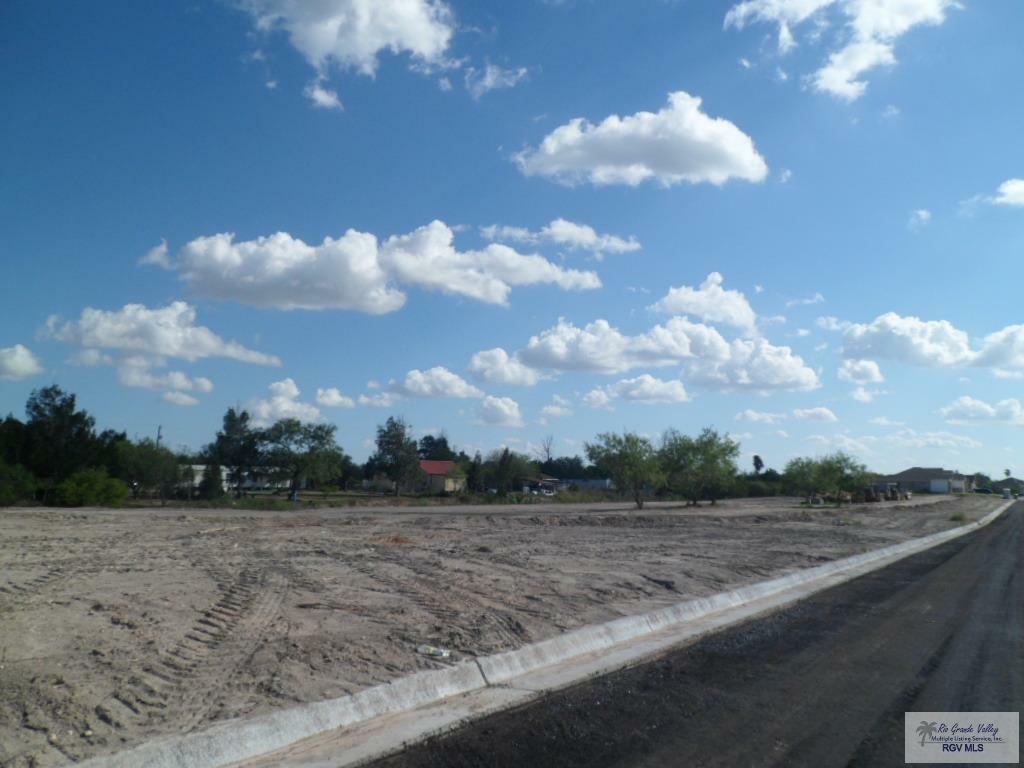 Lot 70 Circulo Paradise  San Benito TX 78586 photo